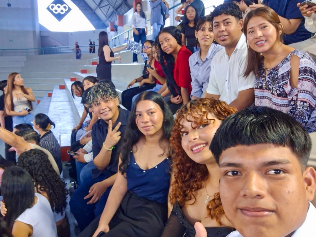 Estudiantes de nivelación participaron en el evento Mujeres Violetas 2026